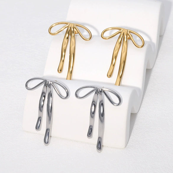 Wholesale Sweet Electroplated 18K Gold Stainless Steel Bow Earrings For Women