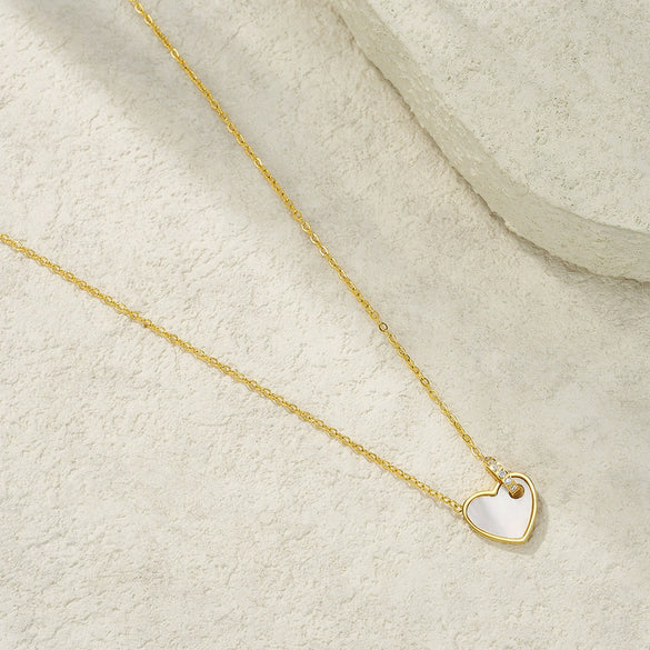 Wholesale Sweet 24K Gold Plated Stainless Steel Heart Shape Necklace For Women