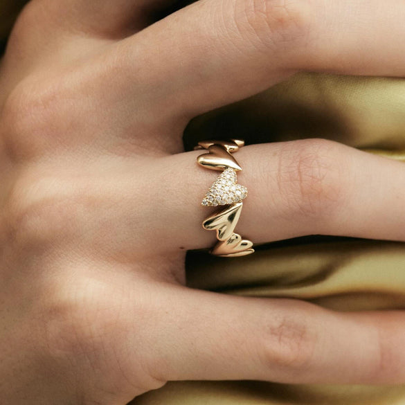 Wholesale Sweet Love Heart Shaped Stainless Steel Ring With 18K Gold Plated Electroplating For Women Light Luxury Jewelry