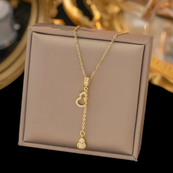 Wholesale Sweet Nature Heart Shape Titanium Steel Copper Electroplated Clavicle Chain Necklace For Women