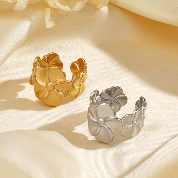 Wholesale Thick Open Flower Ring In French Retro Style Stainless Steel With Electroplating For Women