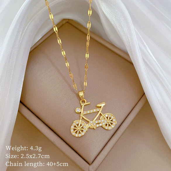 Wholesale Titanium Steel And Copper Diamondencrusted Geometric Fourleaf Flower Women's Necklace