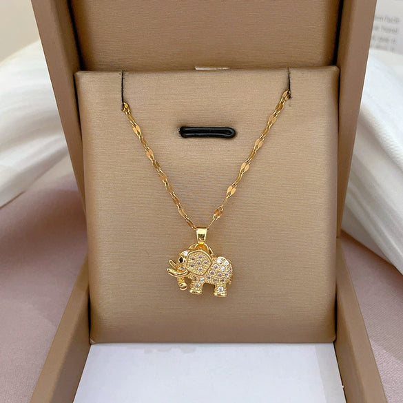Wholesale Titanium Steel And Copper Necklace With Geometric Pattern And Diamond Inlay And Real Gold Electroplated For Women