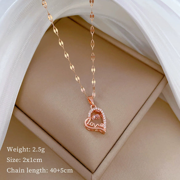 Wholesale Titanium Steel And Copper Necklace With Geometric Pattern And Diamond Inlay And Real Gold Electroplated For Women