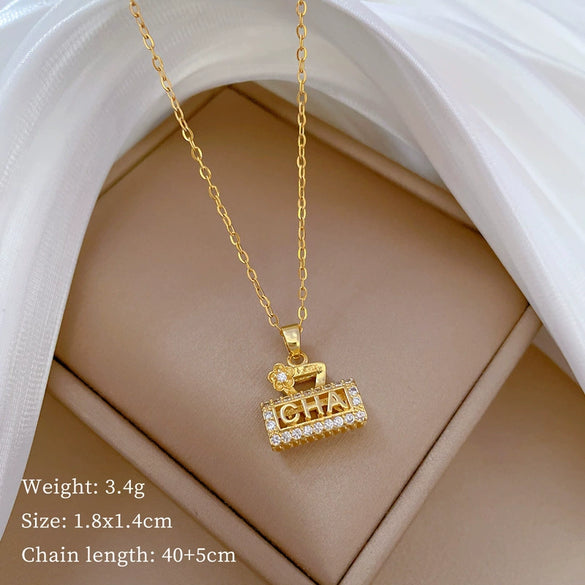 Wholesale Titanium Steel And Copper Necklace With Geometric Pattern And Diamond Inlay And Real Gold Electroplated For Women
