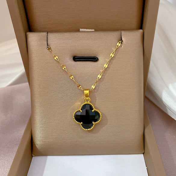 Wholesale Titanium Steel And Copper Necklace With Geometric Pattern And Diamond Microinlaid And Electroplating For Unisex