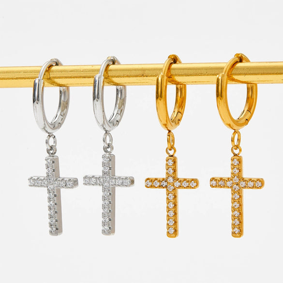 Wholesale Titanium Steel And Stainless Steel Jewelry Suit With Cross Stand Pendant Bear Piglet Small Animal Pattern Electroplated For Women