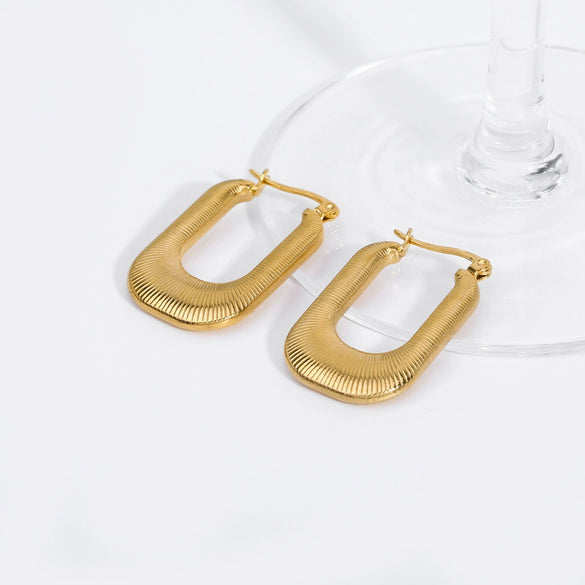 Wholesale Titanium Steel And Stainless Steel U Shaped Ladies Earrings With Pvdp Furnace Real Gold Treatment