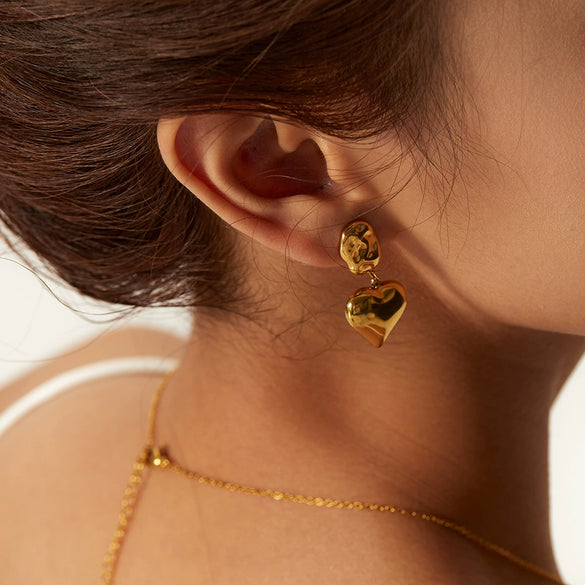 Wholesale Titanium Steel And Stainless Steel Women's High Polished 14K Gold Plated Electroplated Irregular Heart Shape Geometric Pendant Earrings