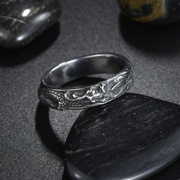Wholesale Titanium Steel Animal Zodiac Dragon Shape Ring Electroplated Jewelry