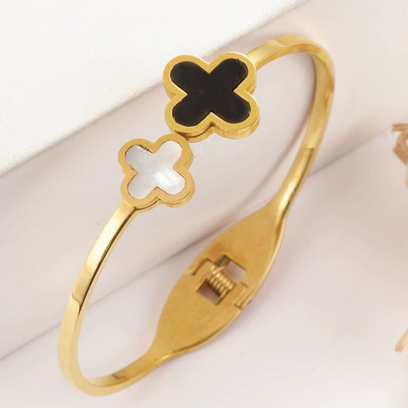 Wholesale Titanium Steel Black Geometric Box Jewelry Bracelet With Plant Flowers Pattern And Electroplating Design