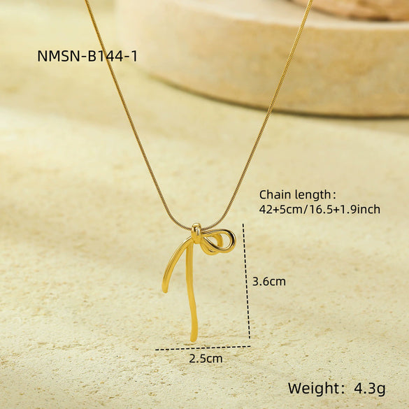Wholesale Titanium Steel Bow Pendant Collarbone Necklace 18K Gold Plated Fashion Jewelry