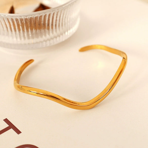 Wholesale 316L Stainless Steel Bracelet Retro Fashion Geometric Electroplated Design