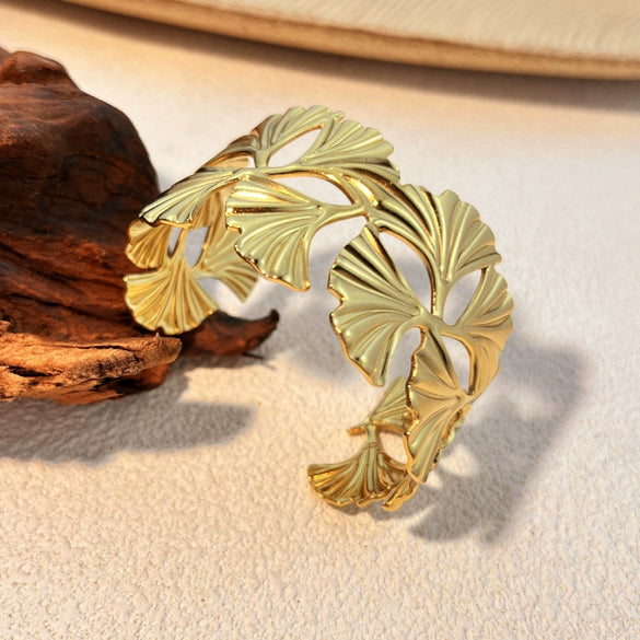 Wholesale Titanium Steel Bracelets Retro Style Geometric Gold Plated