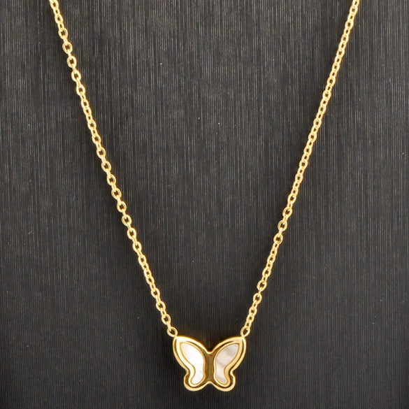 Wholesale Titanium Steel Butterfly Bow Pendant Clavicle Necklace For Female With Electroplating And Cartoon Style