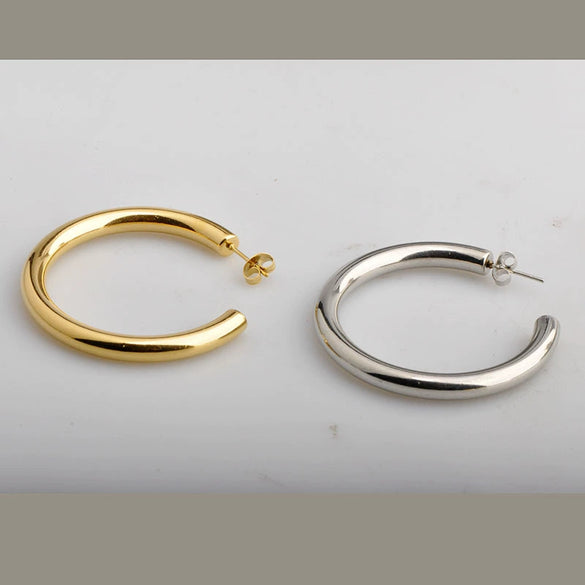 Wholesale Titanium Steel Cartoon Style Hollow Round Wire Earrings With Letters Numbers Text Pattern Vacuum Furnace Electroplated 18K Gold