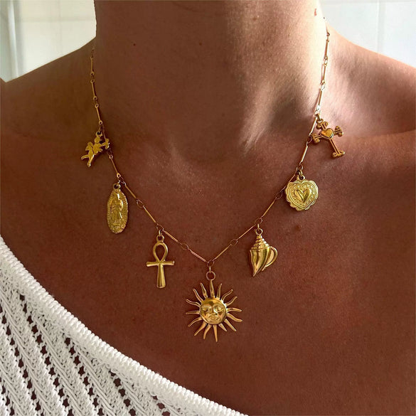 Wholesale Titanium Steel Conch Butterfly Boots Pendant Necklace For Women Electroplated With 18K True Gold Minimalist Animal Style