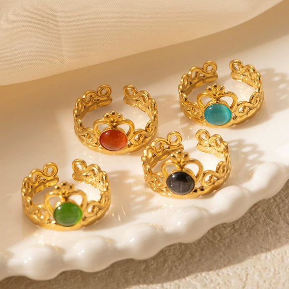 Wholesale Titanium Steel Crown Heart Shape Ring With 18K Gold Plating For Women