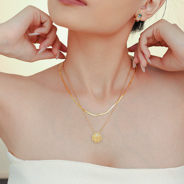 Wholesale Titanium Steel Doublelayer Clavicle Necklace For Women With Microinlaid Zircon Geometric Letter Number And Text Pattern Electroplated Fourleaf Flower Design