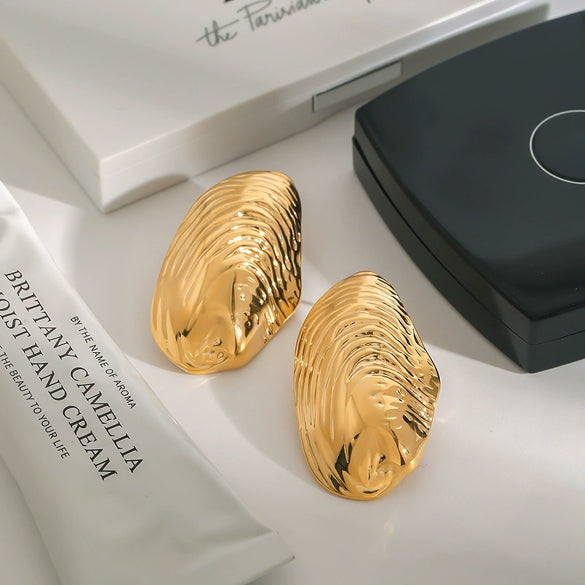 Wholesale Titanium Steel Ear Accessories Light Luxury High End Earrings In Geometric Design With Electroplating Treatment