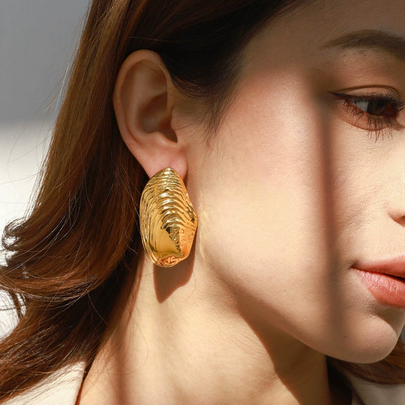 Wholesale Titanium Steel Ear Accessories Light Luxury High End Earrings In Geometric Design With Electroplating Treatment