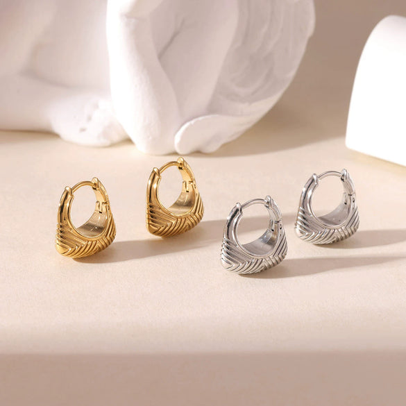 Wholesale Titanium Steel Electroplated Geometric Earrings For Women And Men Simple Style Nonfading