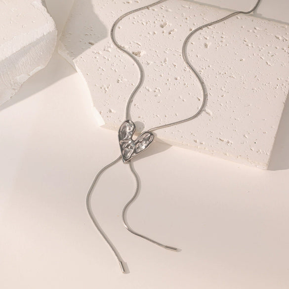 Wholesale Titanium Steel Electroplated Heart Shape Snake Bone Chain Sweater Chain For Women