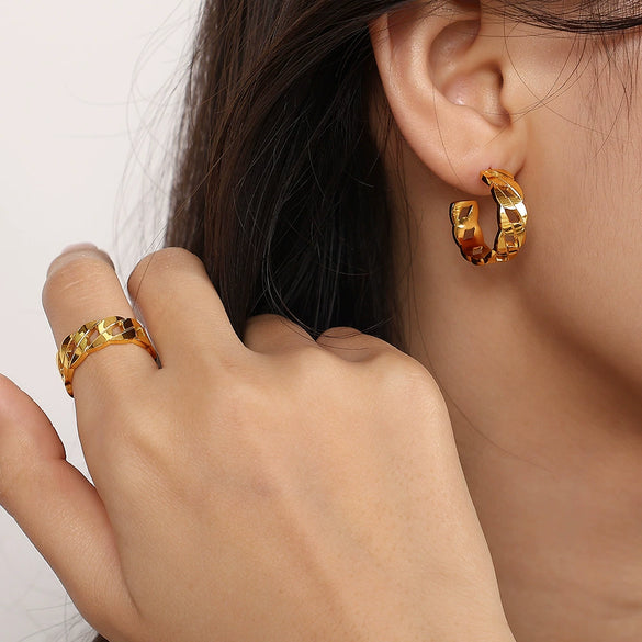Wholesale 316L Stainless Steel Electroplated 18K Gold Hollow Chain Earrings And Rings