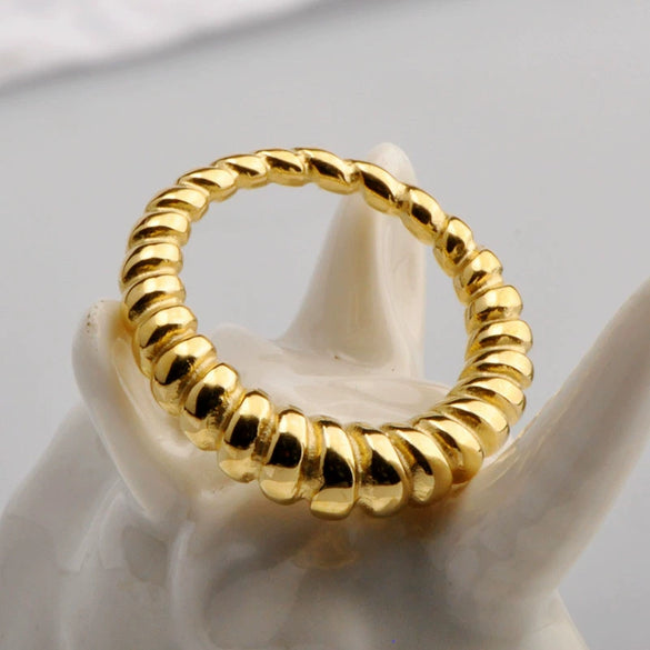 Wholesale Titanium Steel Electroplated 18K Gold Star Ring Unisex Minimalist Style