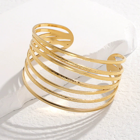 Wholesale Titanium Steel Exaggerated Open Adjustable Non Fading Female Bracelet With Geometric Style And Electroplating