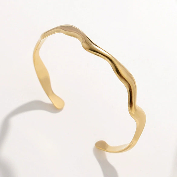 Wholesale Titanium Steel Exaggerated Open Adjustable Non Fading Female Bracelet With Geometric Style And Electroplating