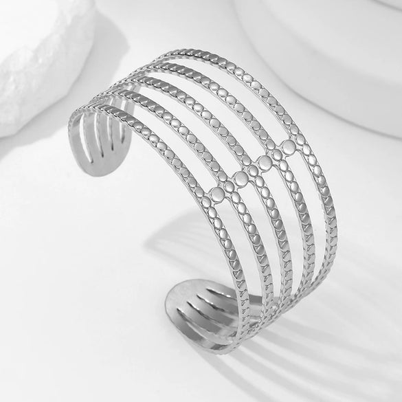 Wholesale Titanium Steel Exaggerated Open Adjustable Non Fading Female Bracelet With Geometric Style And Electroplating