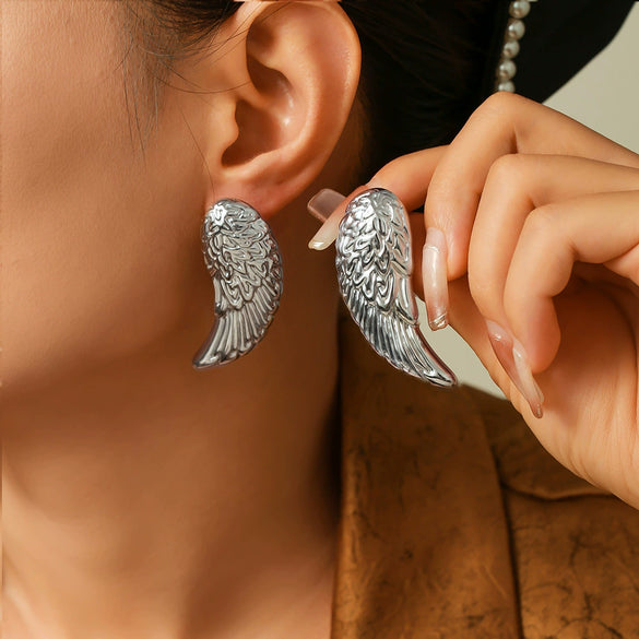 Wholesale 316L Stainless Steel Feather Wings Texture Exaggerated Vintage Design Electroplated 18K Real Gold Women's Earrings