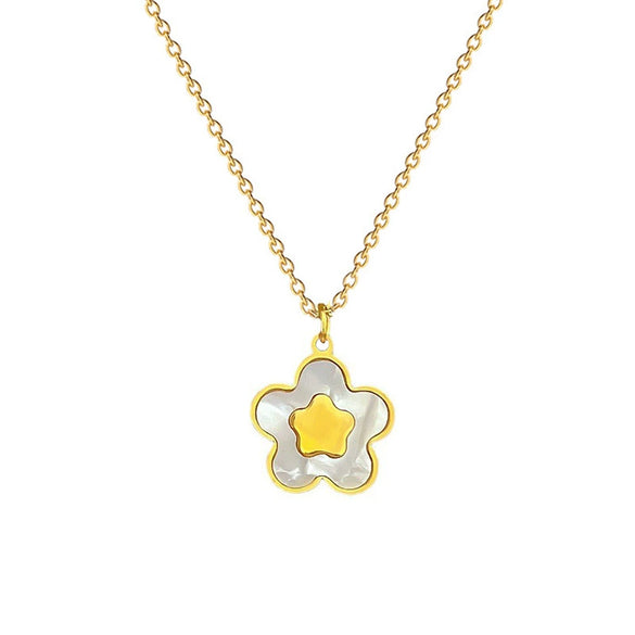 Wholesale Titanium Steel Fivepointed Star Fritillaria Minimalist Style Electroplated Necklace For Unisex