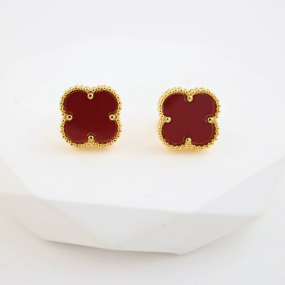 Wholesale Titanium Steel Flower Stud Earrings For Women Electroplated With High Quality And Advanced Sense