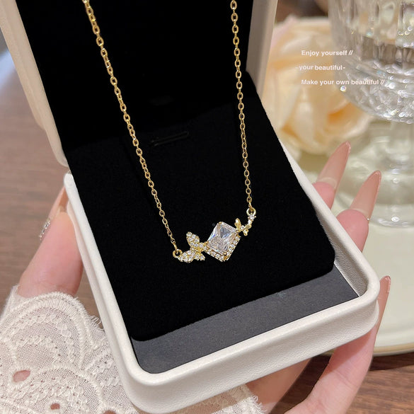 Wholesale Titanium Steel Geometric Clavicle Chain Necklace Set With Zirconia For Women