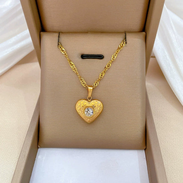 Wholesale Titanium Steel Geometric Clavicle Necklace With Electroplating For Unisex