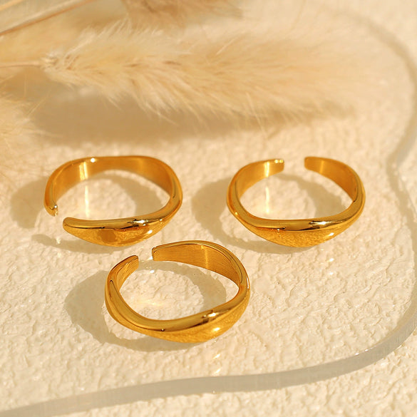 Wholesale 316L Stainless Steel Geometric Cshaped Opening Fashion Ring For Women With Electroplating