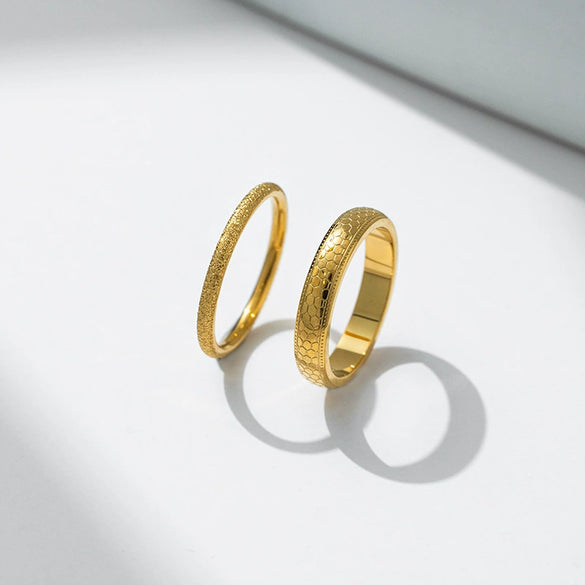 Wholesale Titanium Steel Geometric Curved Ring For Women Fashion Allmatch Frosted Electroplated Hand Decoration