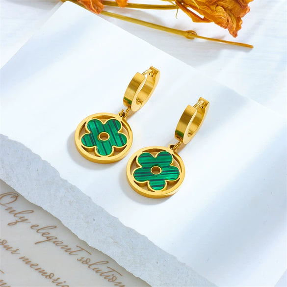 Wholesale Titanium Steel Geometric Hollow Flower Earrings With Electroplating For Women Simple Retro Style