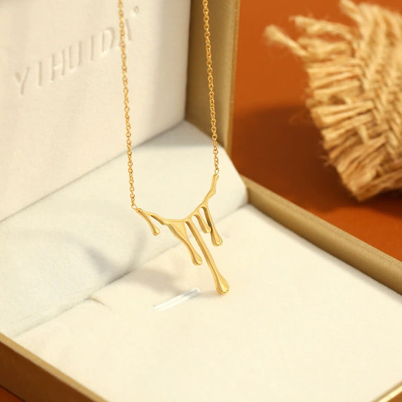 Wholesale Titanium Steel Geometric Irregular Water Drop Pendant Necklace For Women Niche Style 18K Gold Plated