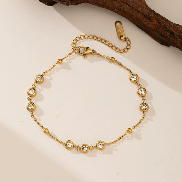 Wholesale Titanium Steel Geometric Necklace And Bracelet Set Electroplated With 18K Gold Inlaid With Zircon For Women