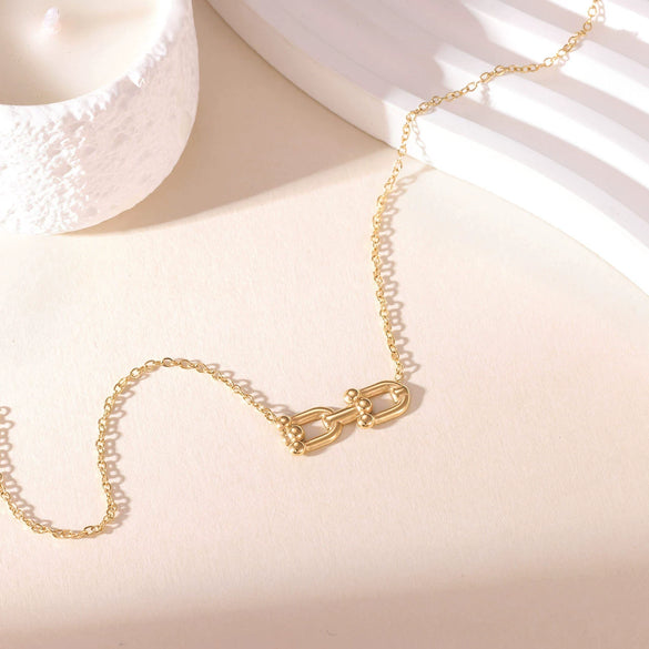 Wholesale Titanium Steel Geometric Pendant Necklace With Electroplating Simple Design For Women