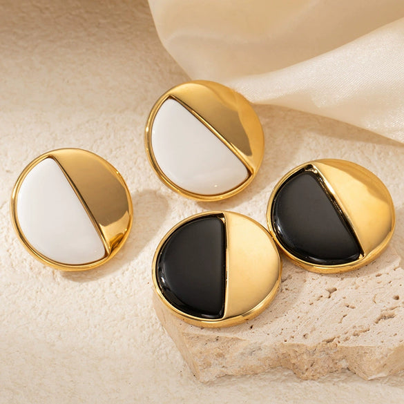 Wholesale Titanium Steel Geometric Round Retro High Grade Black And White Electroplated Unisex Earrings