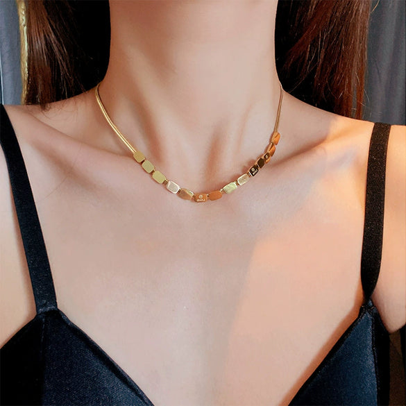 Wholesale Titanium Steel Geometric Square Women's Necklace With Snake Bone Chain And Electroplating Treatment