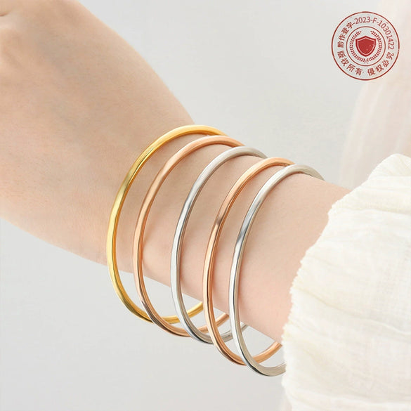 Wholesale Titanium Steel Gold Electroplated Simple Style Ring And Bracelet