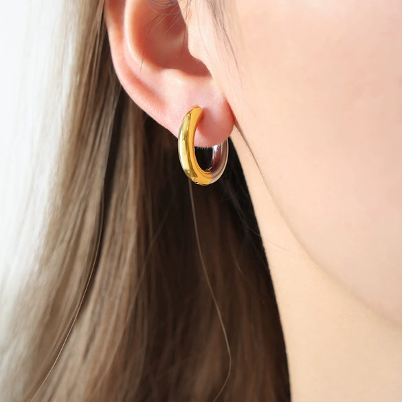 Wholesale 316L Stainless Steel Gold Plated Geometric Niche Style Circle Earrings For Women