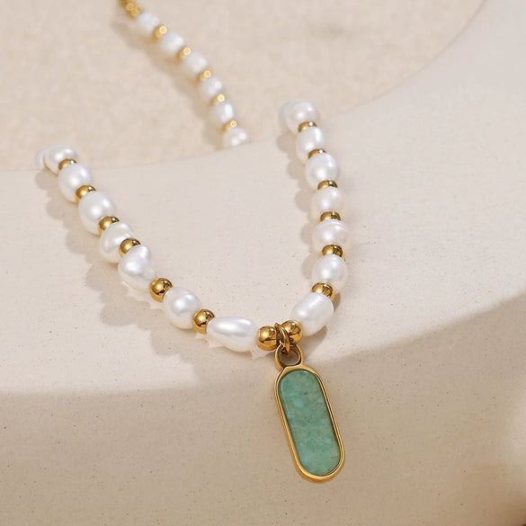Wholesale 316L Stainless Steel Goldplated Pendant Necklace With Freshwater Pearl For Women Fashion Style