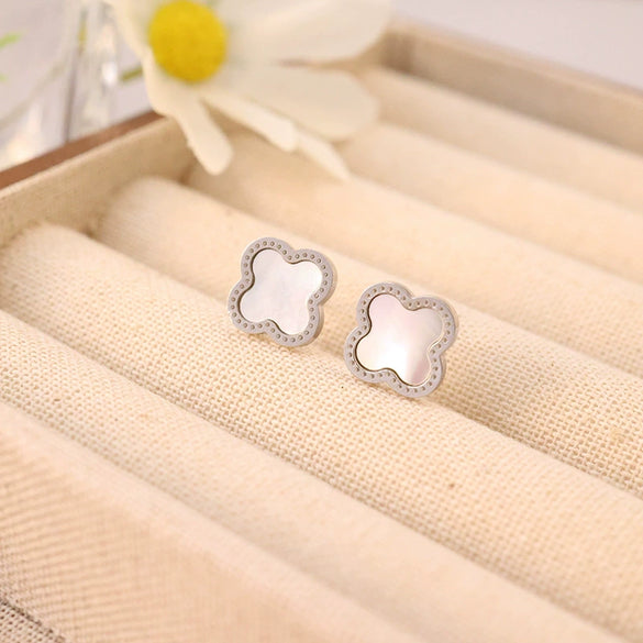 Wholesale Titanium Steel Handmade Fourleaf Clover And Flower Style Women's Jewelry Necklace Earrings Bracelet