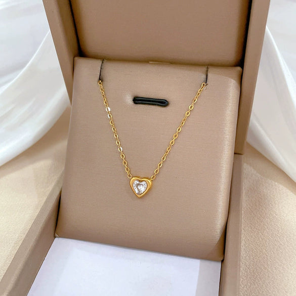 Wholesale Titanium Steel Heart Geometric Style Electroplated Necklace